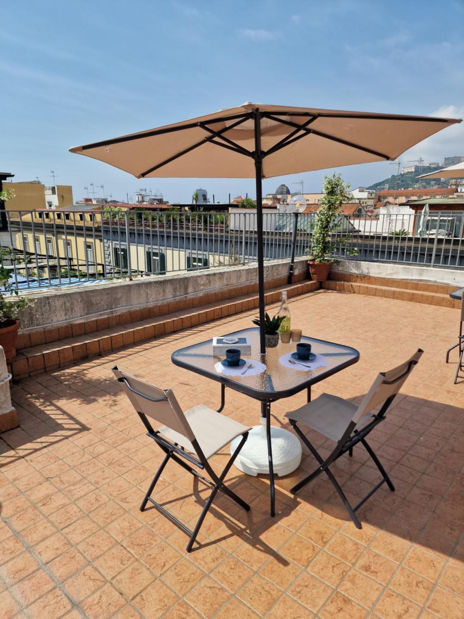 La Terrazza Delle Fate Hotel Наполи Екстериор снимка
