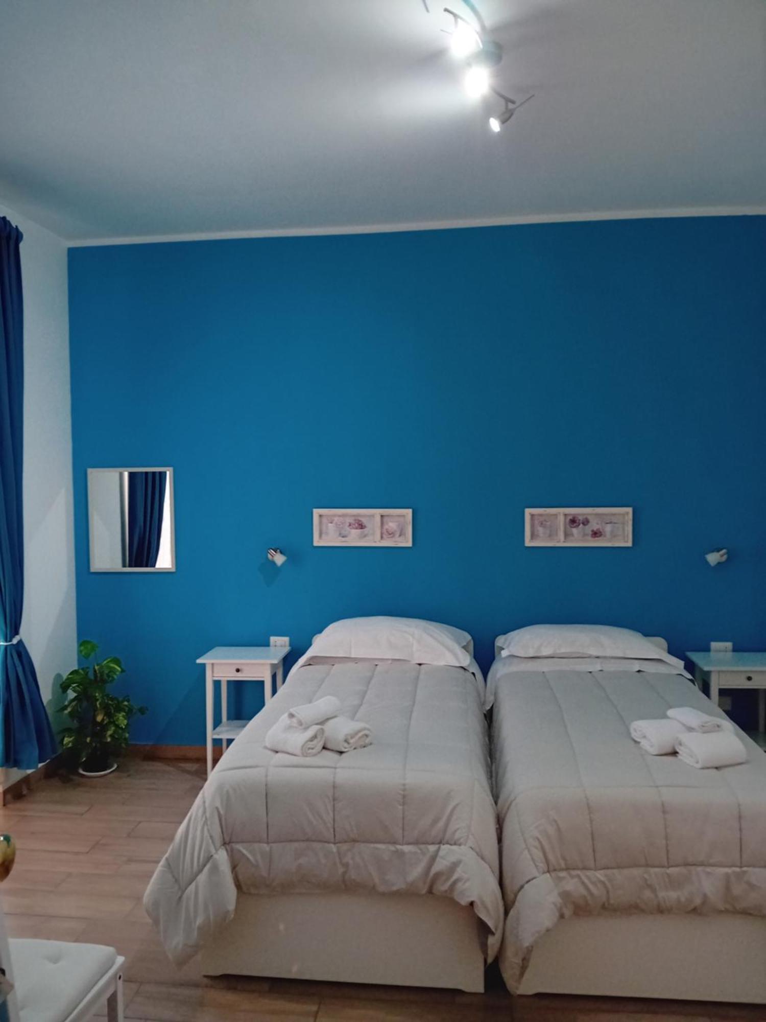 La Terrazza Delle Fate Hotel Наполи Екстериор снимка